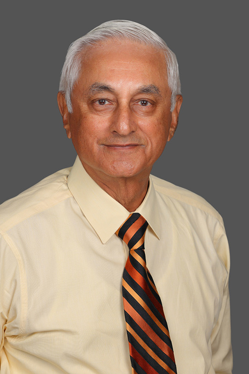 Professional Pic of Krishna Ravi, MD, One of Medical Associates of West Florida's Internal Medicine Providers